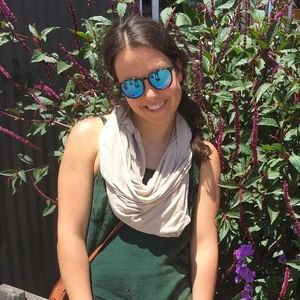 Meet your Posher, Carrie